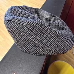 Čepice šedá, jak nahlášeno IKEA Brno pomocí iLost