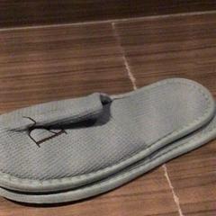 Sandály, jak nahlášeno Van der Valk Hotel Zwolle pomocí iLost