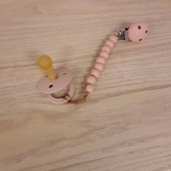 Csöcs, amint azt IKEA Breda az iLost segítségével jelentette.