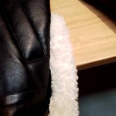 Jacka Leren met teddy, rapporterat av Beekse Bergen Resorts en Hotel med iLost