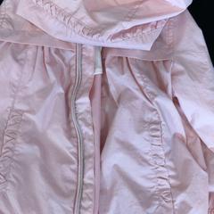 Chaqueta Rosa, segundo informou Movie Park Germany usando iLost