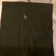 Bufanda, segundo informou MEININGER Hotel Leipzig Hauptbahnhof usando iLost