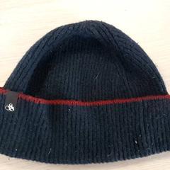 Kleding -Muts, zoals gemeld door Centraal magazijn met iLost