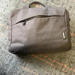 ノートパソコンバッグ  Grijs Lenovo がiLostで Connexxion Amstelland-Meerlanden Schiphol Zuid によって報告されました