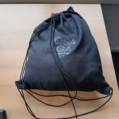 Sacca da palestra zwart, come riportato da UVO Vervoer utilizzando iLost