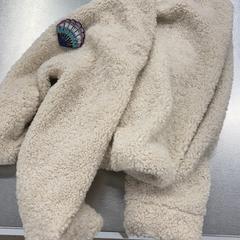 Camisola, como reportado por IKEA Utrecht utilizando o iLost