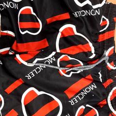 Badbyxor, rapporterat av Grand Hotel Amrath Kurhaus med iLost