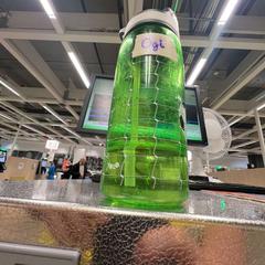 İLost kullanarak IKEA Slependen tarafından bildirildiği gibi Şişe Grønn (OGI)