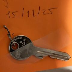 Chave, como reportado por Bibliotheek Neude (Utrecht) utilizando o iLost