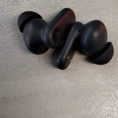 Sluchátko Zwart, jak nahlášeno Arriva Friesland / Groningen pomocí iLost