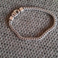 Armband, iLost-i jakinarazi zaion moduan