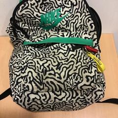 المحفظة، كما تم الإبلاغ عنه بواسطة Qbuzz U-OV عبر iLost