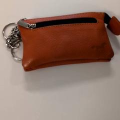 Pasjeshouder Huijssoon p/v Distel, as reported by IKEA Amsterdam using iLost