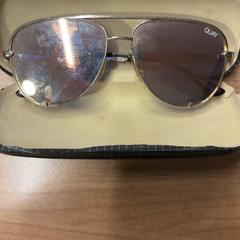 Gafas de sol, ha sido reportado por Pathé Spuimarkt con iLost