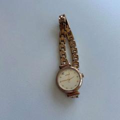 Wristwatch persische Zeichen, as reported by hoop Kirche - Campus Bremen using iLost