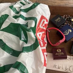 Plastic zak met allerlei sieraden, as reported to iLost