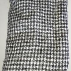 Roupa - Sjaal, como reportado por Centraal magazijn utilizando o iLost