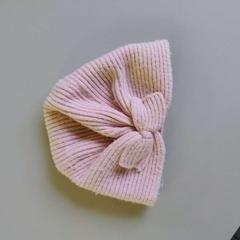 Txapela roze strik, gisa salatu by Regio Limburg - Leuven iLost erabiliz