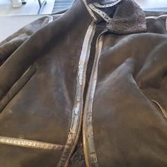 Jas, gisa salatu by Arriva Infoshop Enschede iLost erabiliz