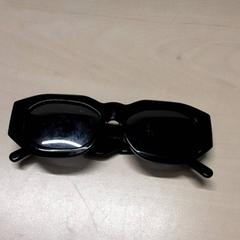 Napszemüveg, amint azt Arriva Oost-Brabant az iLost segítségével jelentette.