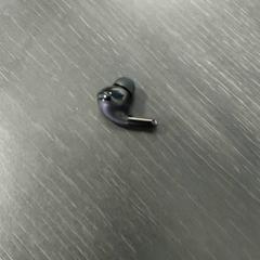 المنتجات الإلكترونية Airpods، كما تم الإبلاغ عنه بواسطة Centraal magazijn عبر iLost