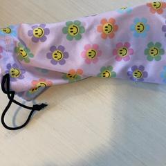 Óculos de sol, como reportado por Madurodam utilizando o iLost