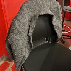 Vest veste, as reported by MEININGER Hotel Bordeaux Gare Saint-Jean using iLost