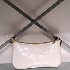 Handväska, come riportato da Keolis Lund utilizzando iLost