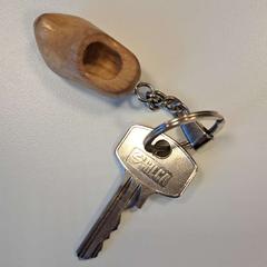 Etxeko giltza, gisa salatu by Breda University of Applied Sciences Mgr. Hopmansstraat iLost erabiliz