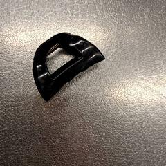 Hair clip, as reported by IKEA Paris - Italie Deux using iLost