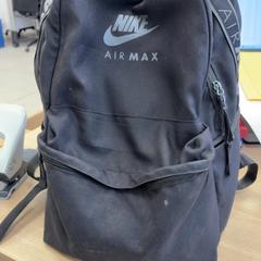 Zaino, come riportato da Regio Antwerpen - Brussel utilizzando iLost