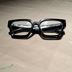 Irakurtzeko betaurrekoak Zwart, plastic, gisa salatu by IKEA Wilrijk iLost erabiliz