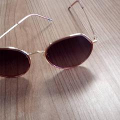 Sonnenbrille, gemeldet von Connexxion Haarlem AML über iLost