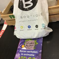 Plastikowa torba, zgłoszono przez Qbuzz U-OV przy użyciu iLost