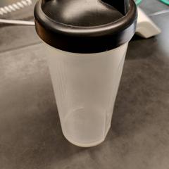 Flaske Zwart, som rapportert av Universiteit Gent - Faculteitsbibliotheek LW ved bruk av iLost