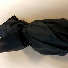 Aterkia Zwart, gisa salatu by Regio Oost-Vlaanderen iLost erabiliz