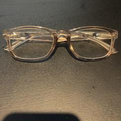 Brýle, jak nahlášeno Van der Valk Hotel Utrecht pomocí iLost