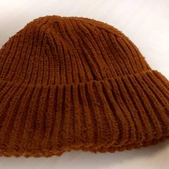 Oblečenie - Muts bruin, ako bolo nahlásené Regio Oost-Vlaanderen pomocou iLost