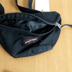 Táska Heuptasje, amint azt Centraal magazijn az iLost segítségével jelentette.