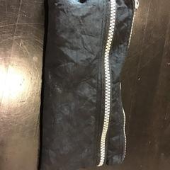 Estuche, segundo informou Qbuzz U-OV usando iLost