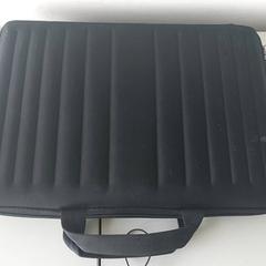 Sac d'ordinateur portable - Razan, a été signalé par Regio Limburg - Leuven utilisant iLost