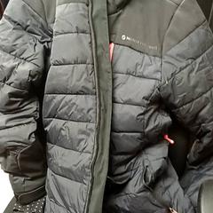 Jas Donkerblauw, zoals gemeld door Qbuzz GD Groningen Peizerweg met iLost