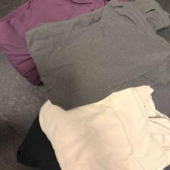 Zväzok oblečenia, ako bolo nahlásené Ramada by Wyndham Amsterdam Airport Schiphol pomocou iLost