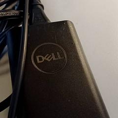 Carregador de computador portátil, como reportado por Padualaan 99 utilizando o iLost