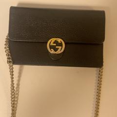 Håndveske, som rapportert av Pathé Schiedam ved bruk av iLost