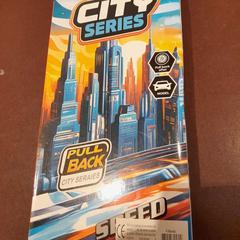 Giocattolo petites voitures, come riportato da TCL utilizzando iLost