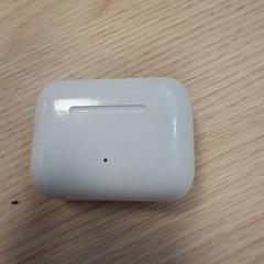 Kopfhörertasche, gemeldet von Qbuzz Fryslân über iLost
