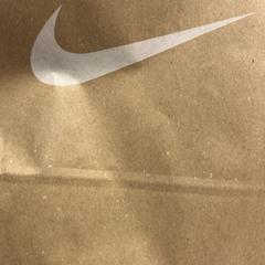 Purchase nike, a été signalé par Designer Outlet Roermond utilisant iLost