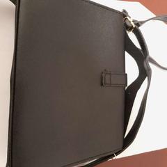 Tote bag noir, as reported by TCL using iLost