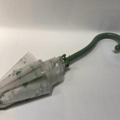 مظلة، كما تم الإبلاغ عنه بواسطة IKEA横浜 عبر iLost